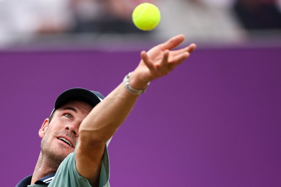 是否犯规 是否犯规